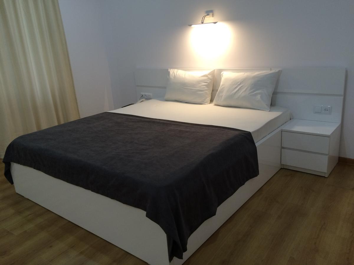 Hotel Marseille บาทูมิ ภายนอก รูปภาพ