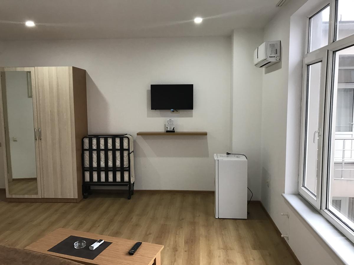Hotel Marseille บาทูมิ ภายนอก รูปภาพ